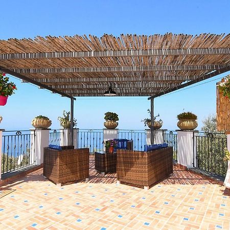 Villa Del Mare Termini Exterior foto