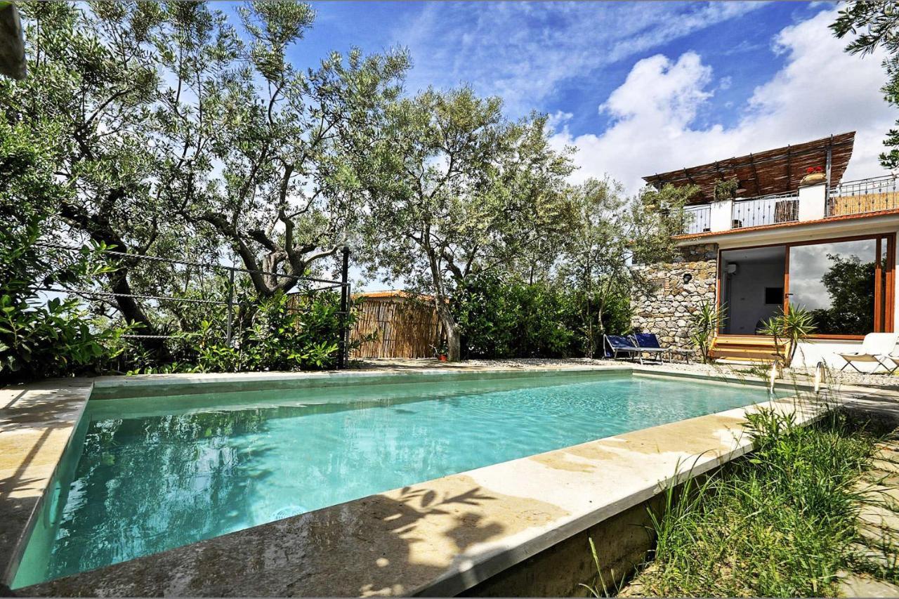 Villa Del Mare Termini Exterior foto