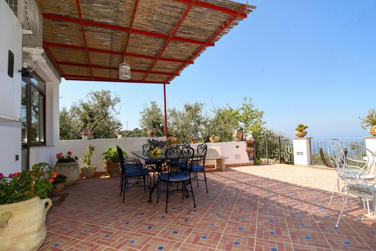 Villa Del Mare Termini Exterior foto