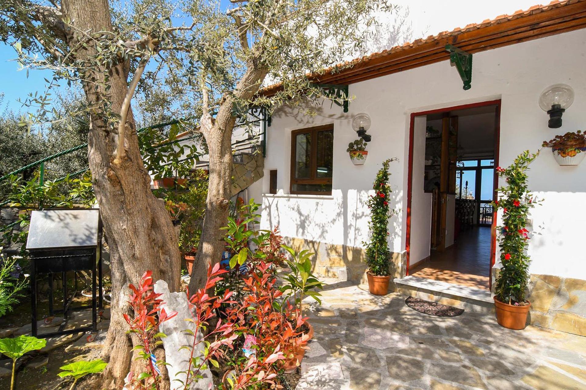 Villa Del Mare Termini Exterior foto