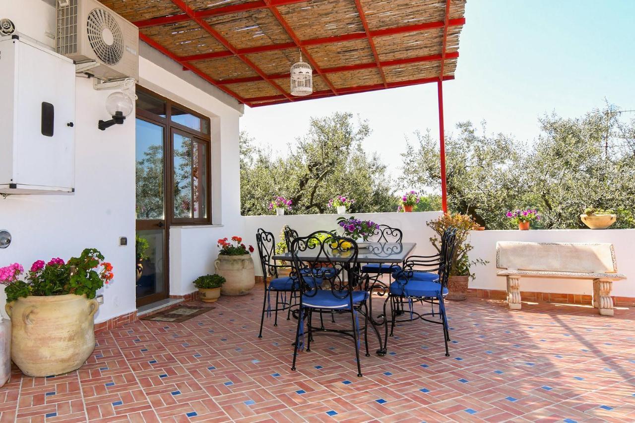 Villa Del Mare Termini Exterior foto