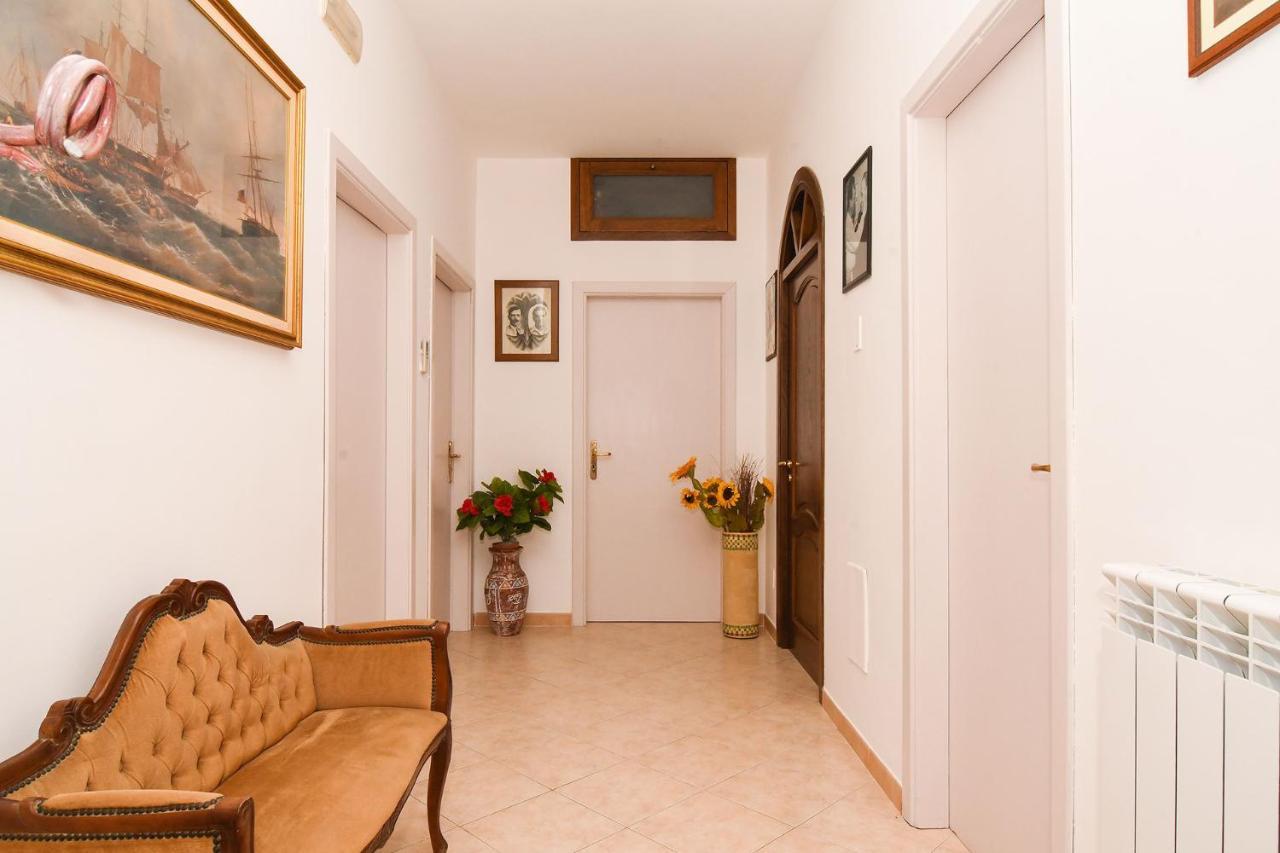 Villa Del Mare Termini Exterior foto